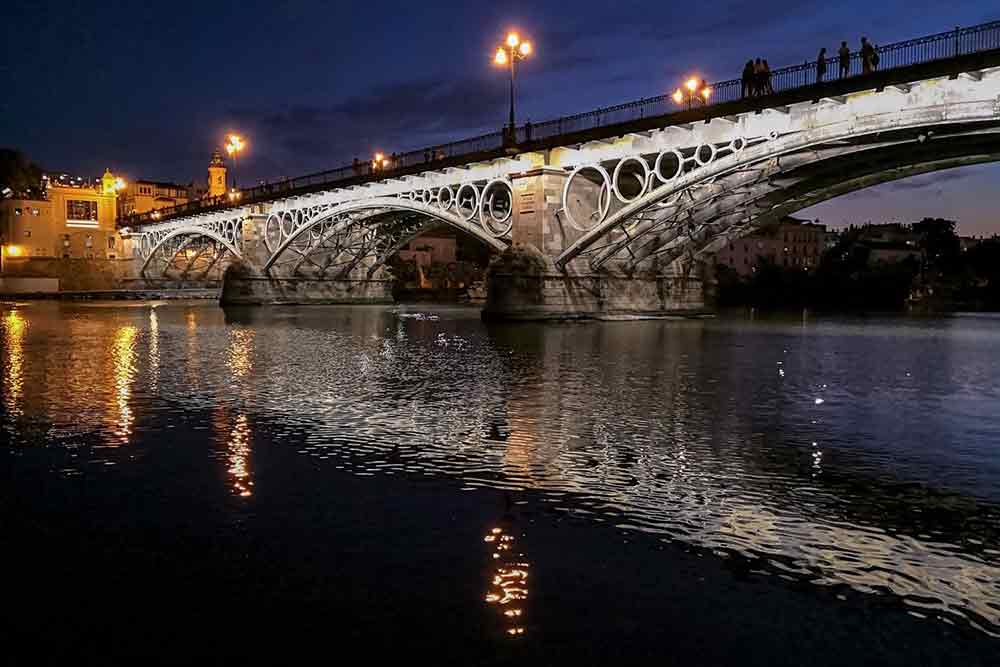Puente de Isabel II crossing the guadalquivir river in seville