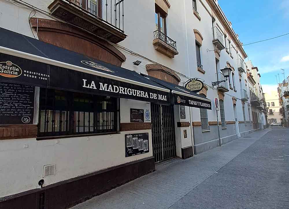 La Madriguera de Mai Outside La Madriguera de Mai, a traditional looking taberna wih noties on the wall for the performers in the coming weeks.