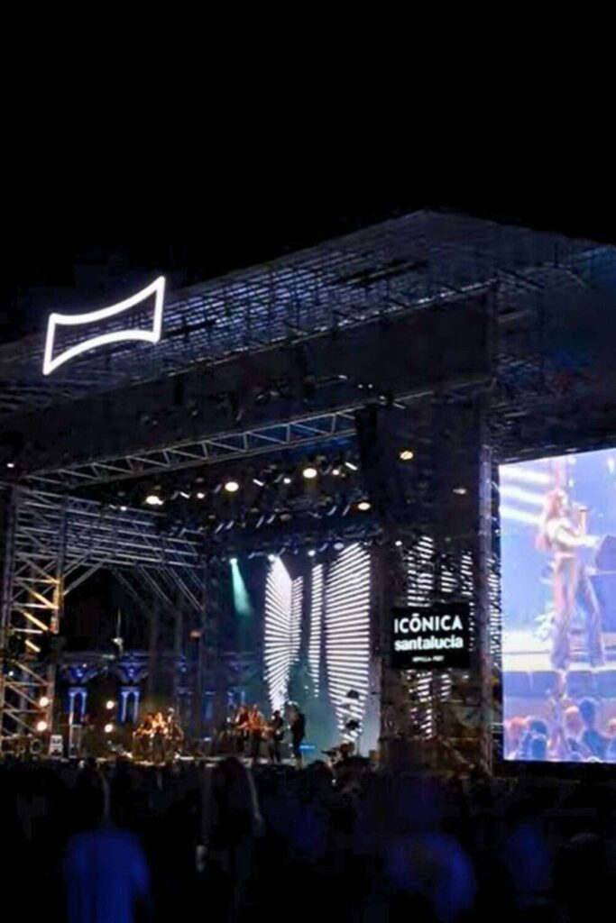 Iconica festival at plaza de espana.