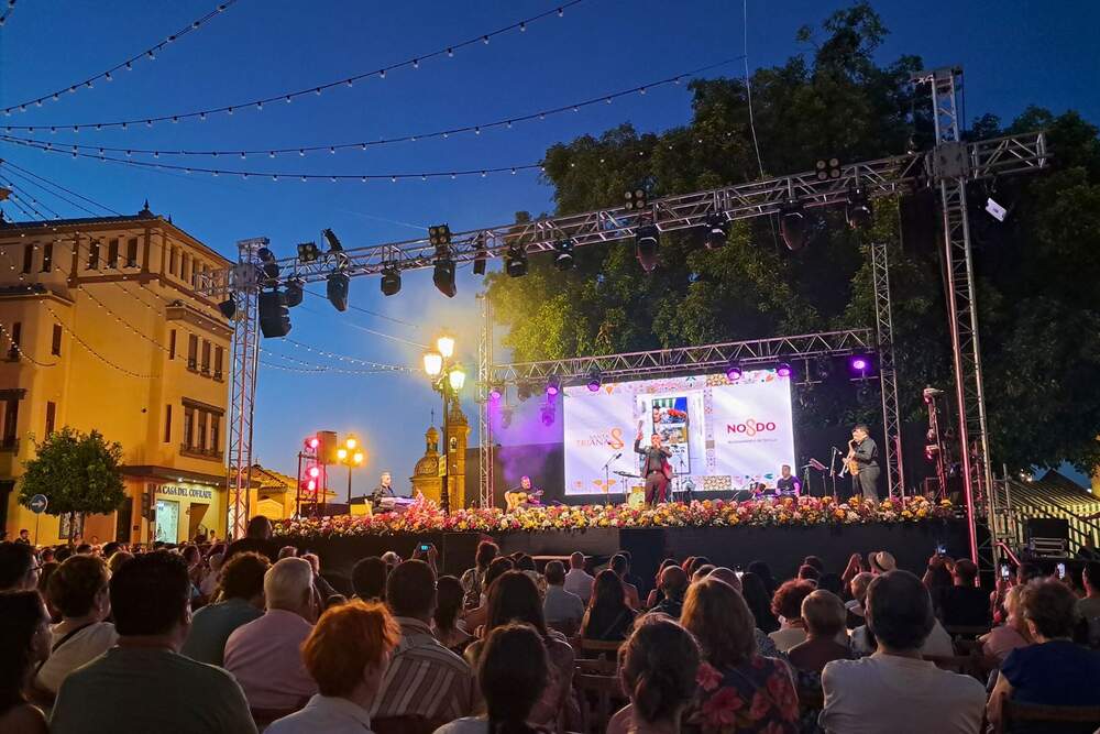 Concerts in Plaza del Altozano vela de santa ana triana